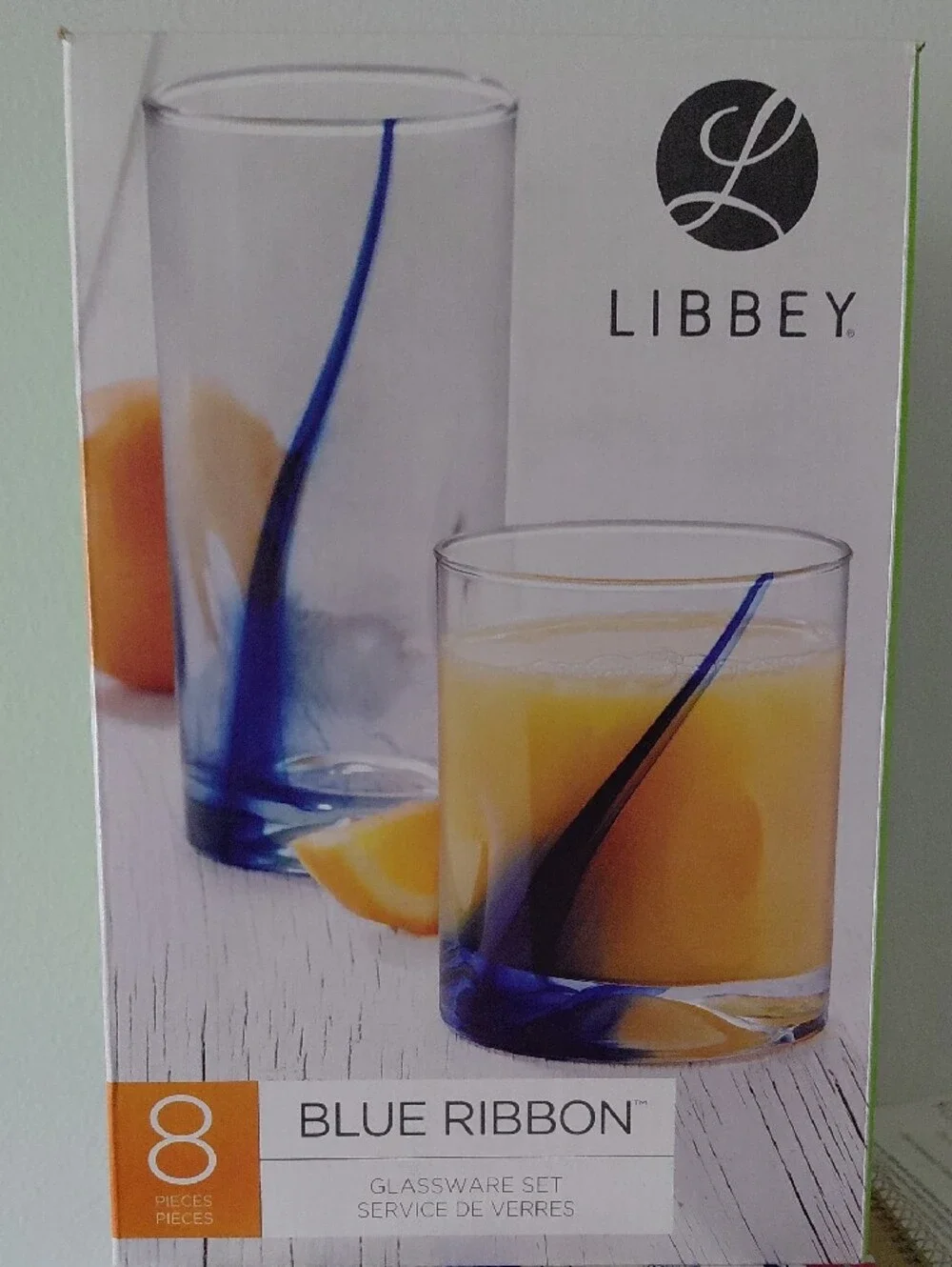 Libbey Blue Ribbon Glassware Set Tumbler Set with Blue Swirl Accent.